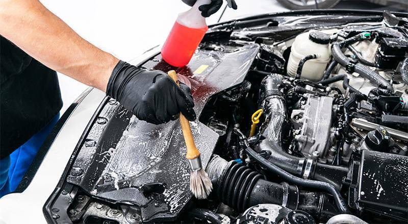 Professional Engine Cleaning for Peak Performance